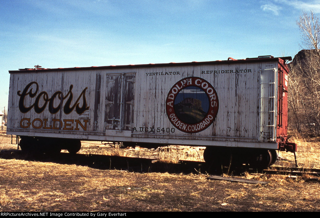 ADCX Reefer #5400 - Adolf Coors Co